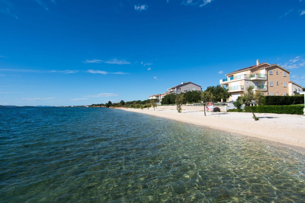 Apartments Citrine On The Beach بيوغْغاد نا موغو المظهر الخارجي الصورة
