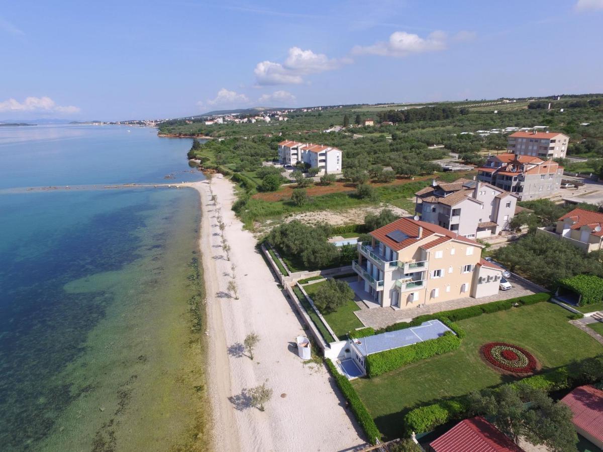 Apartments Citrine On The Beach بيوغْغاد نا موغو المظهر الخارجي الصورة