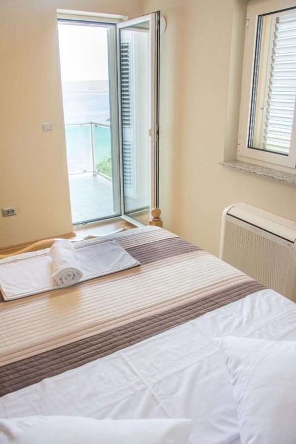 Apartments Citrine On The Beach بيوغْغاد نا موغو المظهر الخارجي الصورة